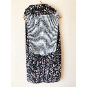 Dor Dor Couture Jackets & Coats - Dor Dor couture multicolored knit vest Dor Dor Couture Jackets & Coats - Dor Dor couture multicolored knit vest
